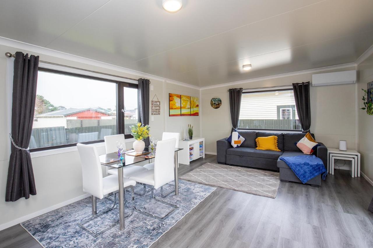 ווסטפורט Affordable Modern Accommodation מראה חיצוני תמונה