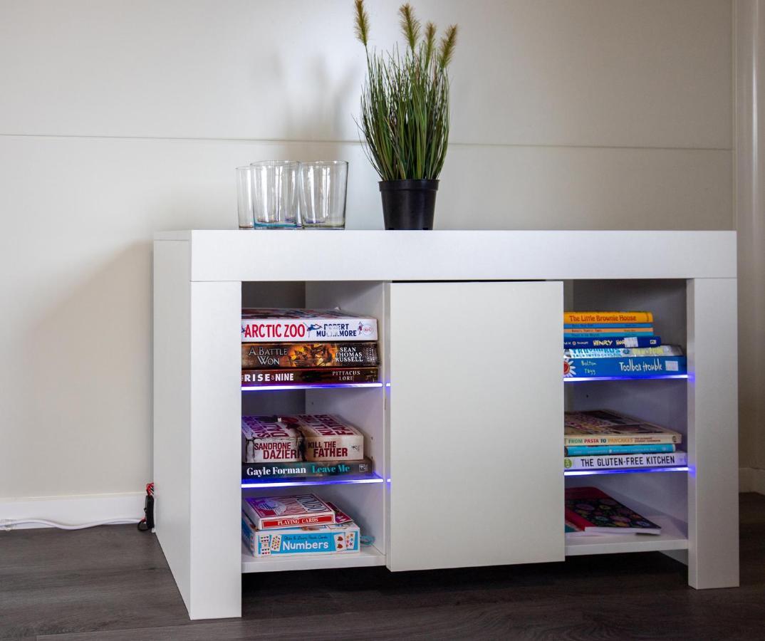 ווסטפורט Affordable Modern Accommodation מראה חיצוני תמונה